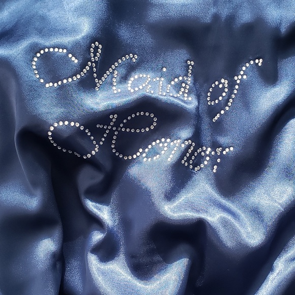 Blue robe - Picture 2 of 3